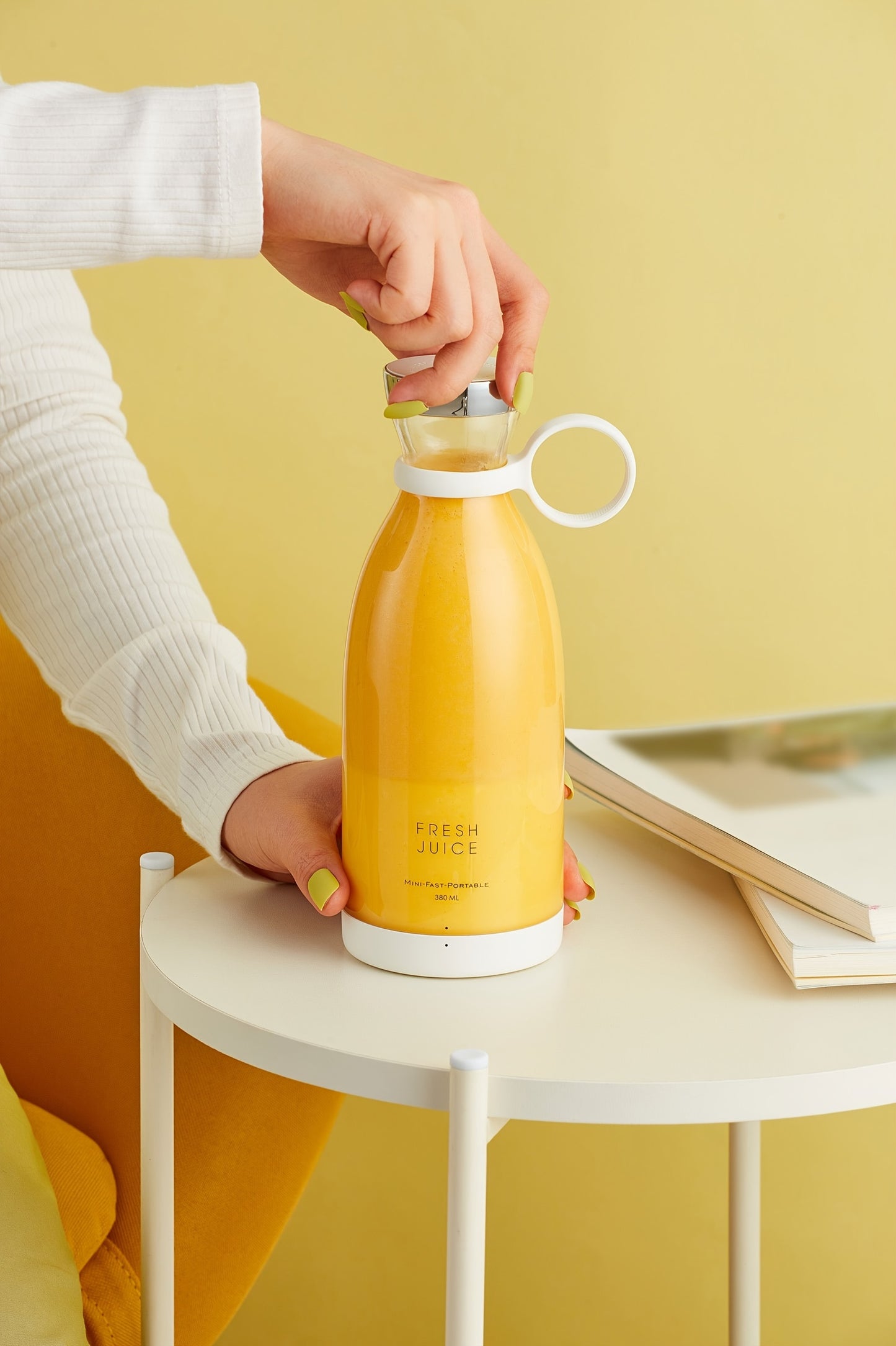 350ml Portable Electric Wireless Mini Fruit Blender Juicer - Perfect for On-the-Go!